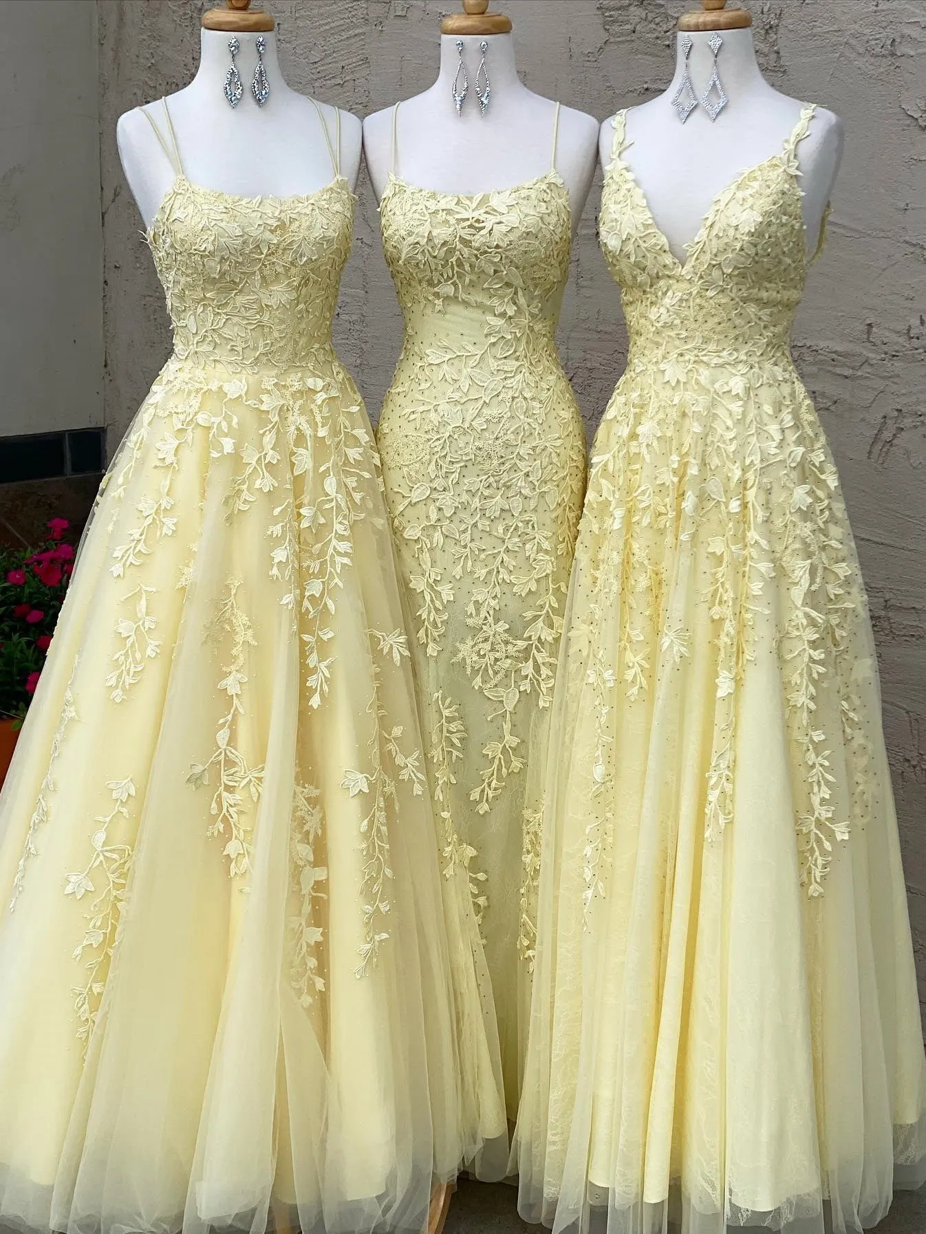 3 Types Tulle Prom Dresses With Appliques Long Evening Gowns PD408