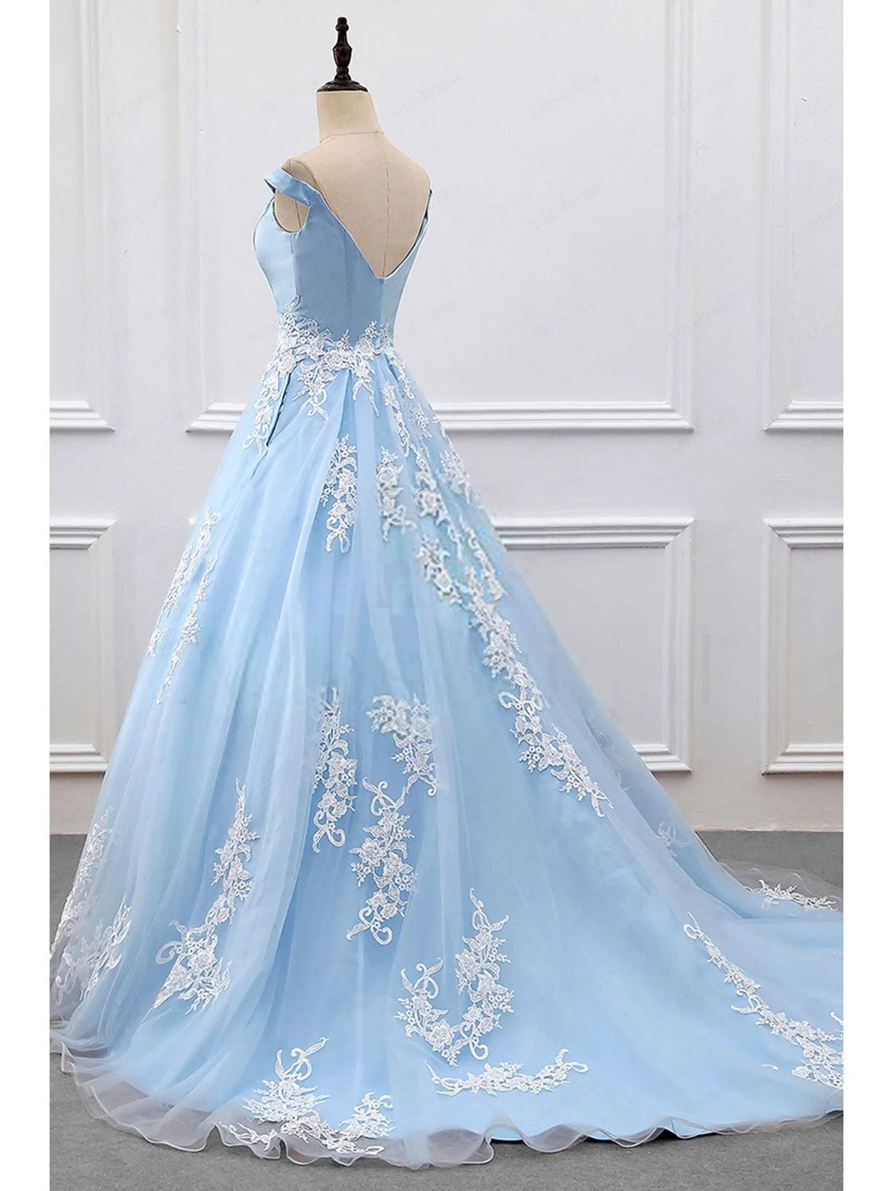 A-line Chapel Train Organza Satin Appliqued Quinceanera Dresses 3008