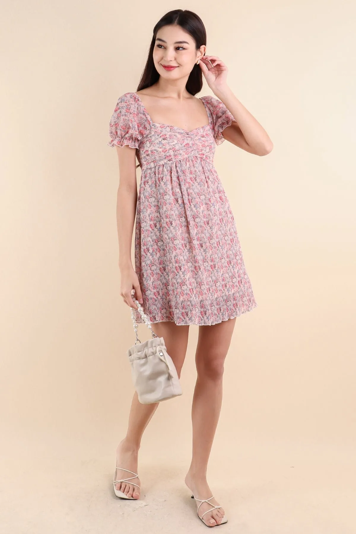 AMARA CRINKLED VINTAGE FLORAL DRESS IN ROSE/CREAM