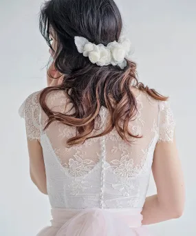 Bridal floral headpiece