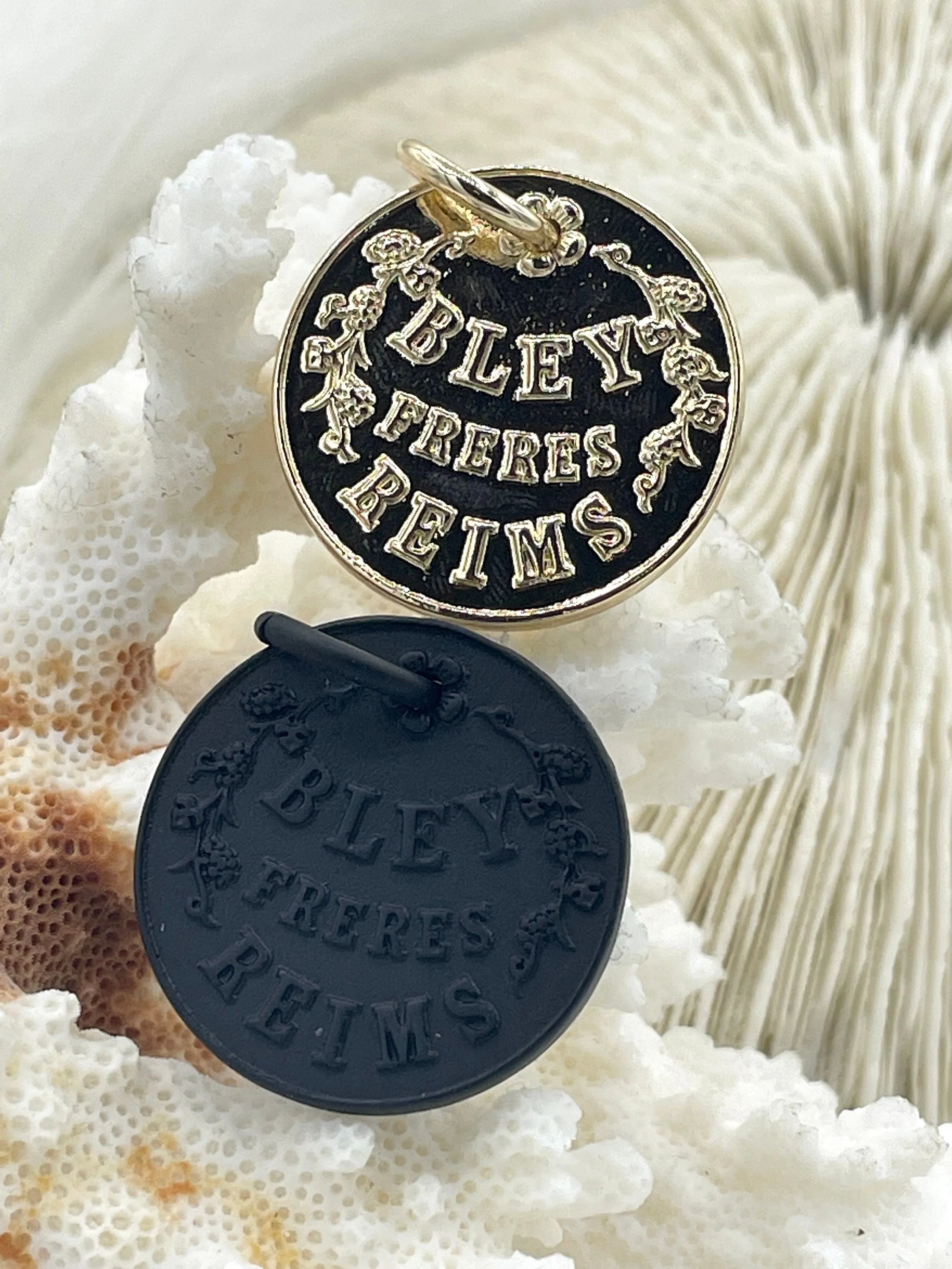 Champagne Coin Pendant, Bley Frères, Champagne Token Reproduction 28mm, French Coin Pendant, Champagne Medallion 8 Finishes. Fast Ship