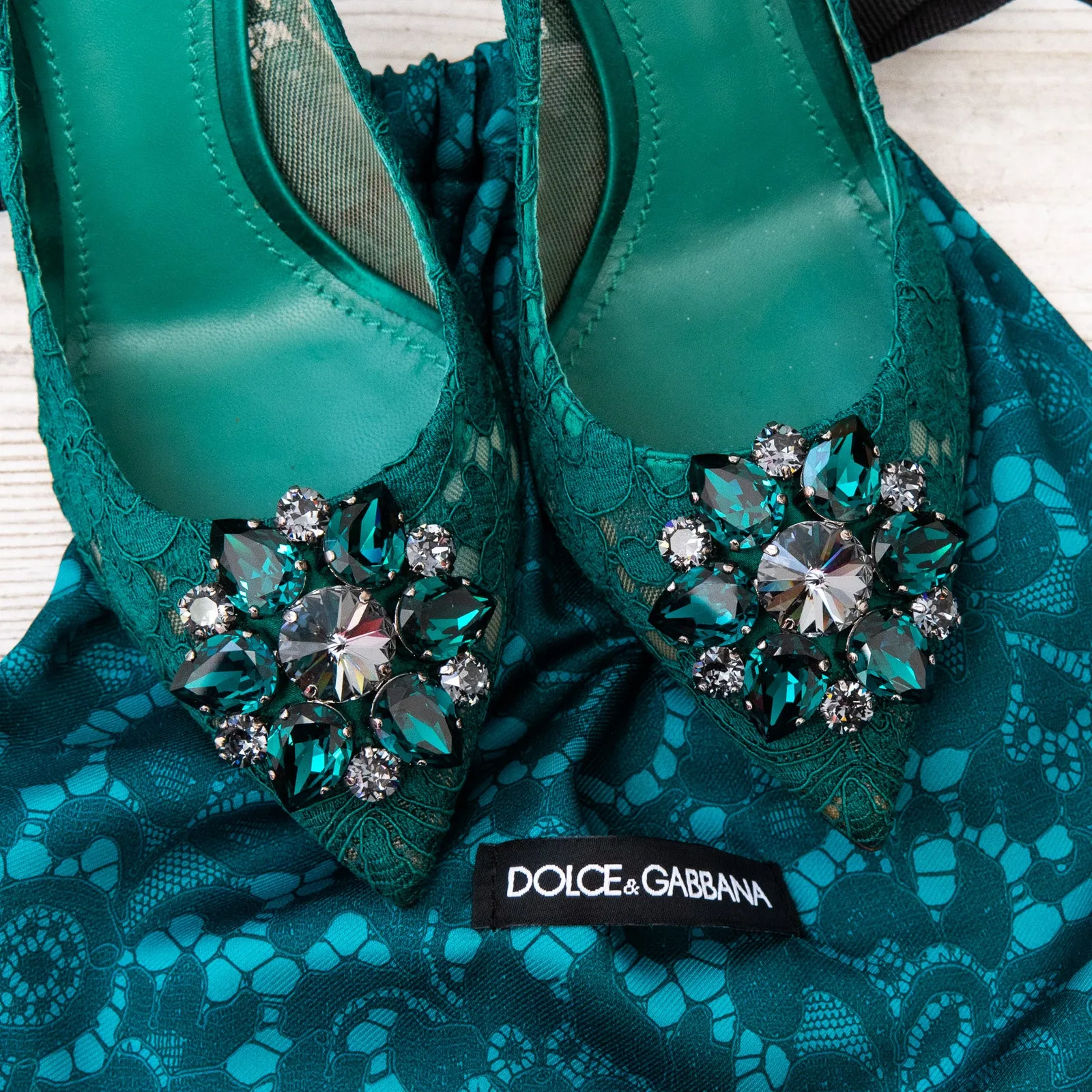 Dolce And Gabbana Green Lace Rainbow Pumps Size 37