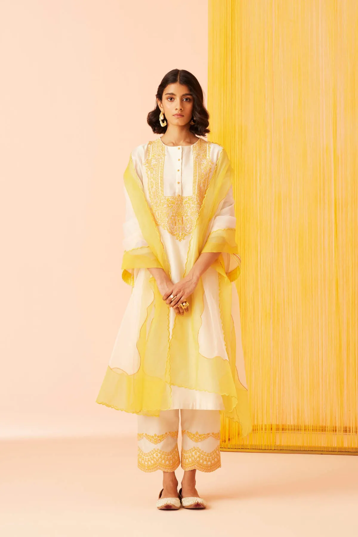 Ivory Bliss Kurta Set