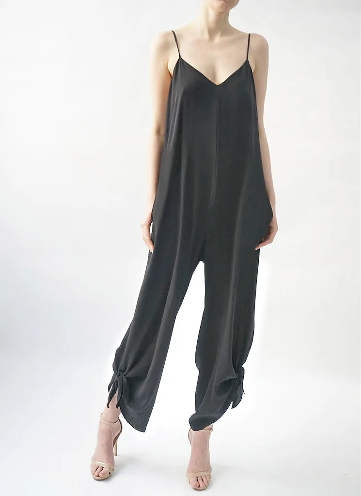 MAGI JUMPSUIT (BLACK)