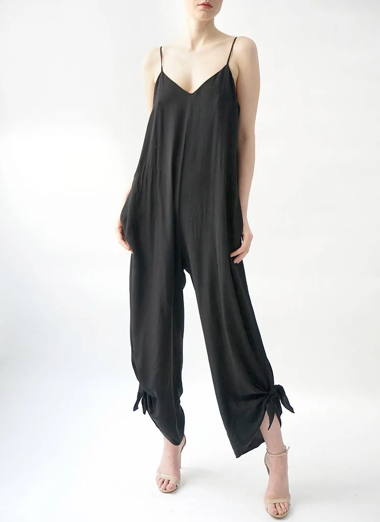 MAGI JUMPSUIT (BLACK)