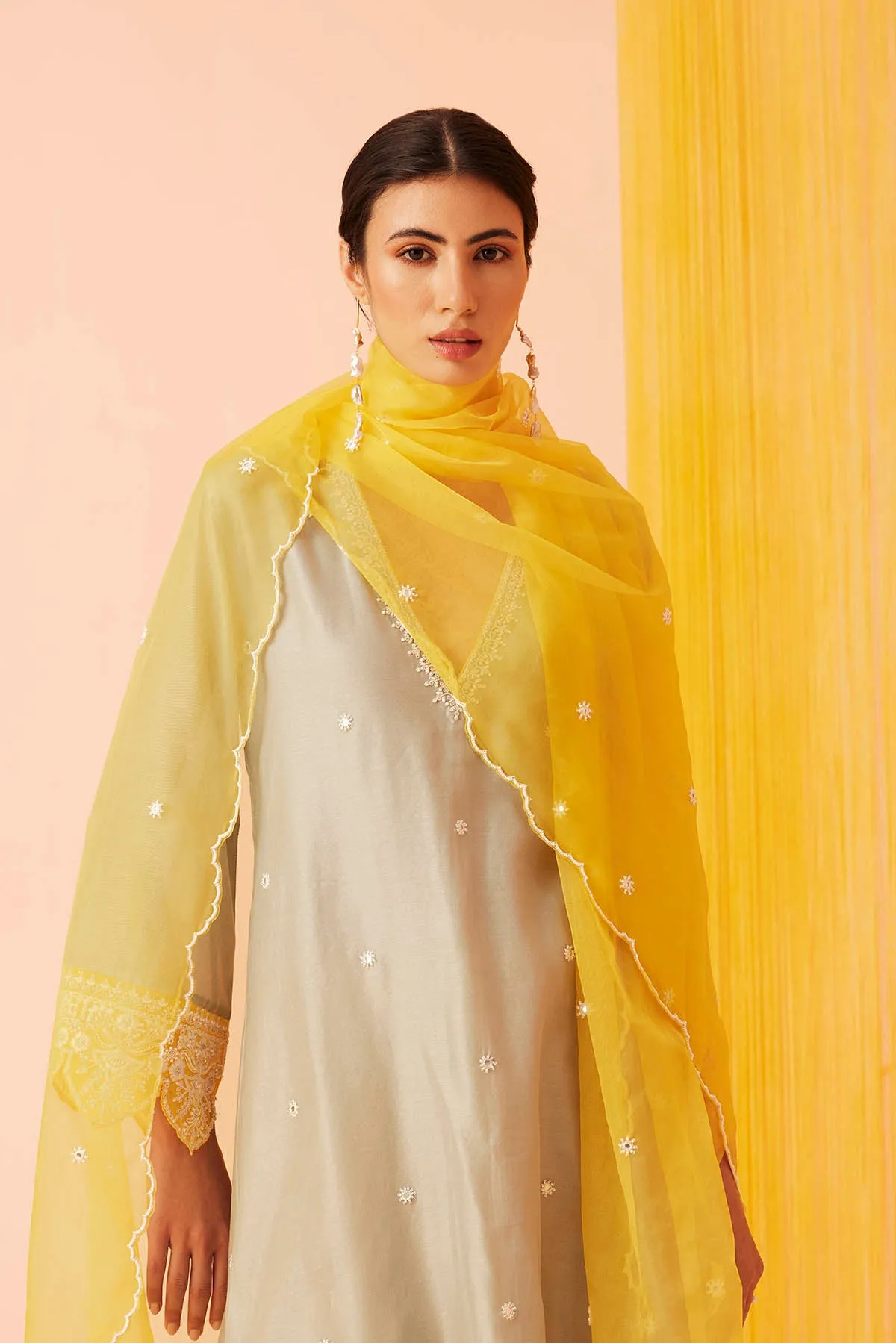 Pearls of Wisdom Contrast Kurta Set