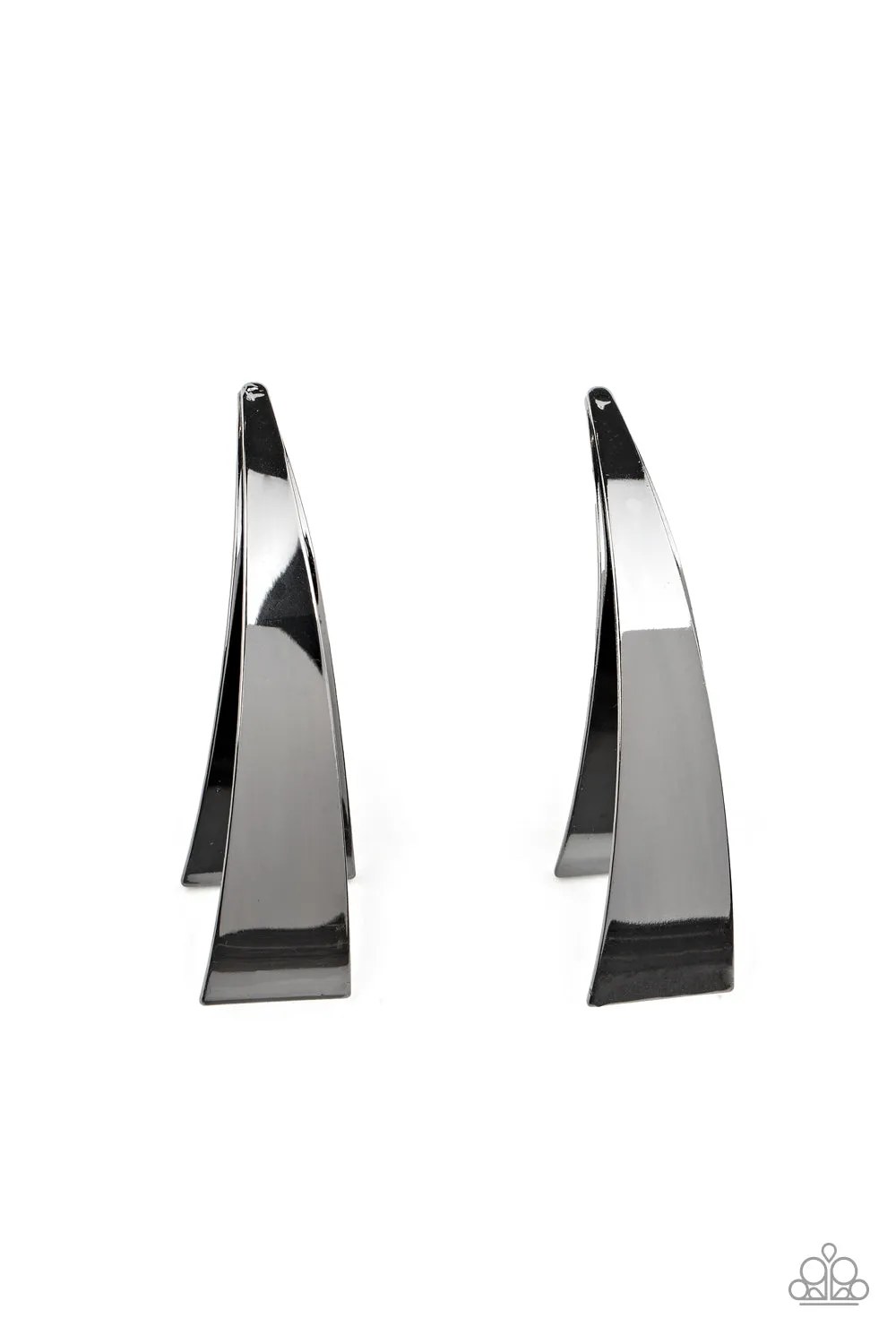 Underestimated Edge Black-Earrings